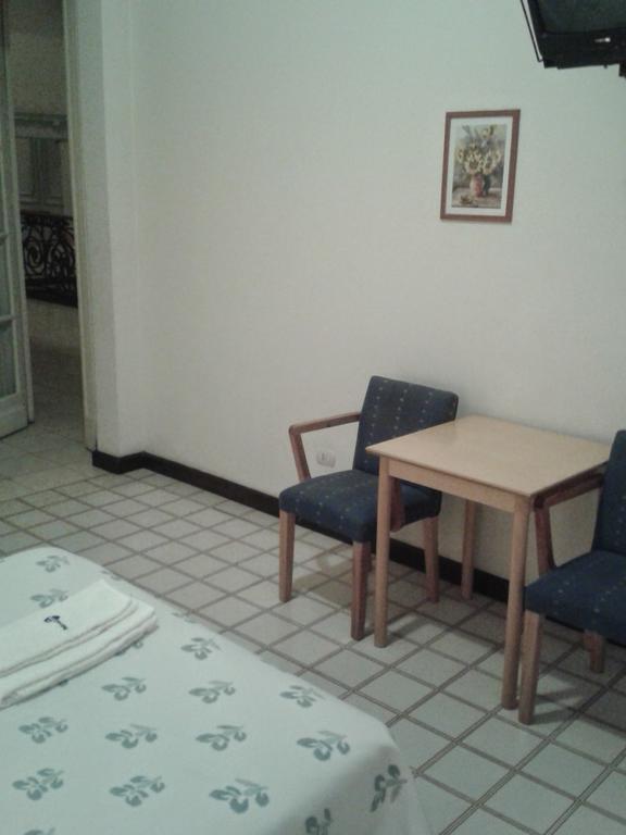 Mari Plaza Hotel 부에노스아이레스 외부 사진